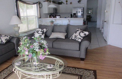 Beachwalk Isles House | Luxury 4 bedroom, 2 bathroom villa with heated pool in popular Beachwalk Isles