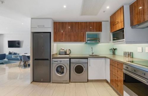 Umhlanga Apartment | Luxury 4 Bedroom Apartment at Lagoon Drive Durban