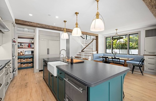 Newport Beach House | Luxury 4 bedroom, 5 bath home on E. Bayfront, Little Balboa Island