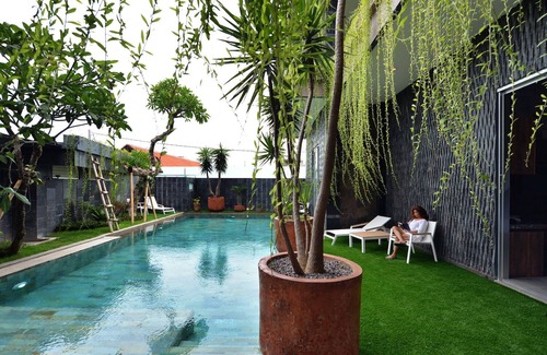 Padonan Villa | Luxury 4 Bedroom Villa in the heart of Canggu