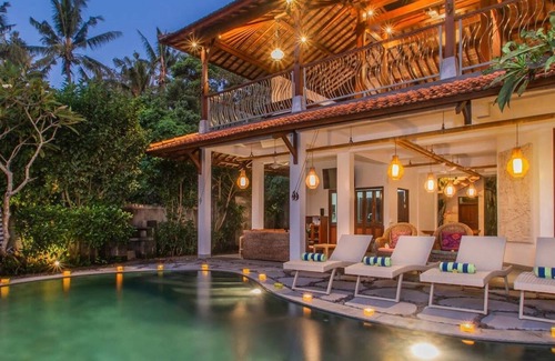 Lodtunduh Villa | Luxury 4 Bedrooms Villa with River View in Ubud