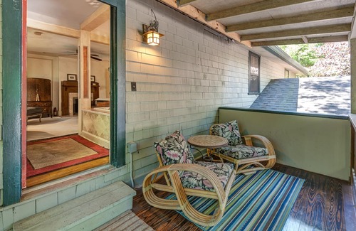 Five Points House | Luxury 4 or 5 room house close downtown Asheville - your own private retreat