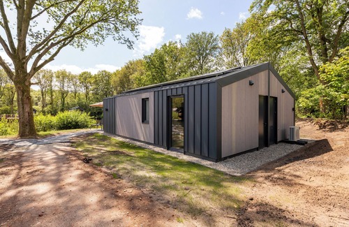 Sellingen House | Luxury 4-person bungalow in the holiday park Landal Landgoed Bourtange