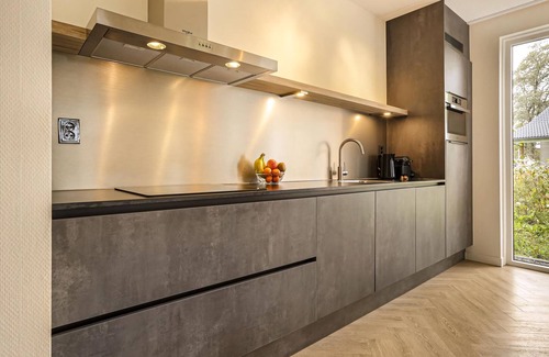 Leuken House | Luxury 4-person bungalow in the holiday park Landal Marina Resort Well