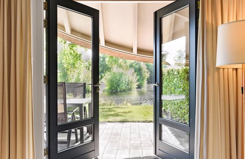 Nooitgedacht House | Luxury 4-person farmhouse in the holiday park Hof van Saksen