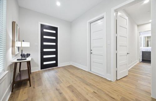 Spring Branch Central House | Luxury 4-Story, Rooftop Deck in Houston