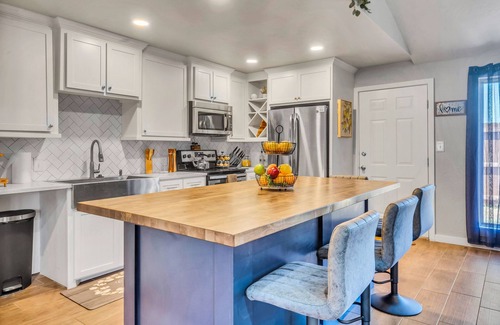 Ardmore House | Luxury 4bed 2bath hot tub in the heart of Ardmore