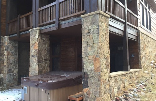 Copper Mountain House | Luxury 4BR, Close to Lumberjack Lift, Exclusive Lewis Ranch, Hot Tub