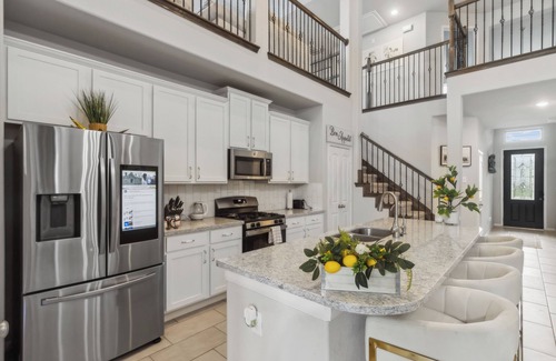 Katy House | Luxury 4BRS-3Baths Home, w/King Bed & Private Gym
