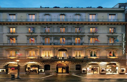 Rione IV Campo Marzio Apartment | Luxury 5-Bedroom Apartment Near Piazza Barberinin