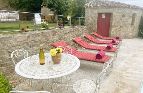 Cesseras Villa | Luxury 5 Bedroom Home in Languedoc With Pool