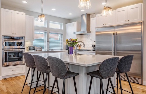 Highland House | Luxury 5-Bedroom Home in LoHi, Amazing rooftop deck. 3,000 sqft