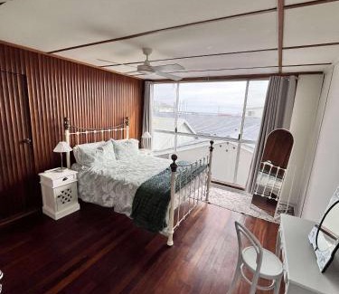 West Busselton House | Luxury 5-Bedroom Ocean-View Coastal Escape