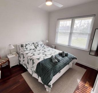 West Busselton House | Luxury 5-Bedroom Ocean-View Coastal Escape