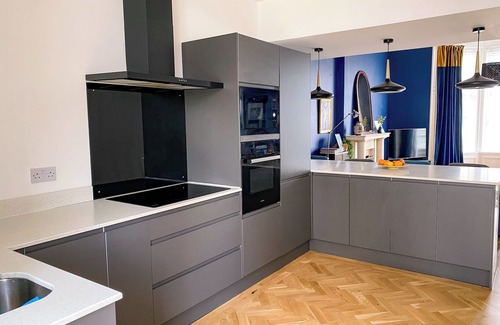 North West House | Luxury 5 bedroom Victorian Townhouse in Glasgow west. Perfect for families.