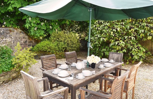 Helston Cottage | Luxury 5-star cottage near the Cornish coast on the Bonython Estate, Lizard Peninsula