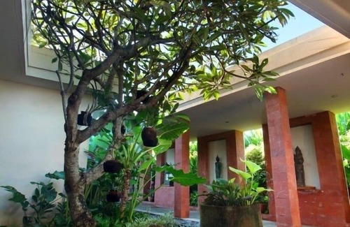 Sawangan Villa | Luxury 5 Star Open Concept Villa Amita Bali