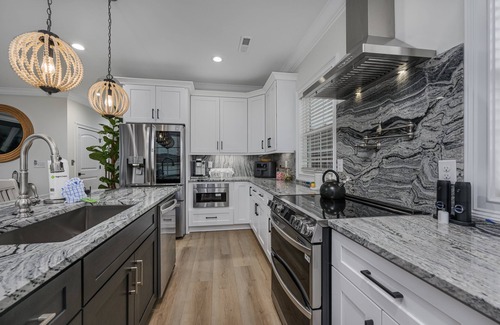 Atlantic Beach House | Luxury 5BD Beach Home-Heart of NMB-Private Pool-Walk 2 Bch