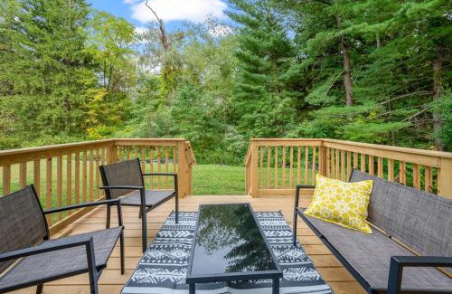 Maple Hill House | Luxury 5BR Home in Central Bloomfield Spot