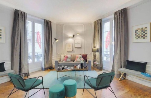 Faubourg-du-Roule Apartment | Luxury 5BR Paris Apartment – Steps from Champs-Élysées & Arc de Triomphe