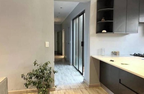 Windhoek House | Luxury 5BR Retreat in Omeya