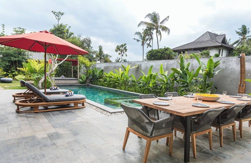 Tabanan Villa | Luxury 5BR Villa Near to the Beach