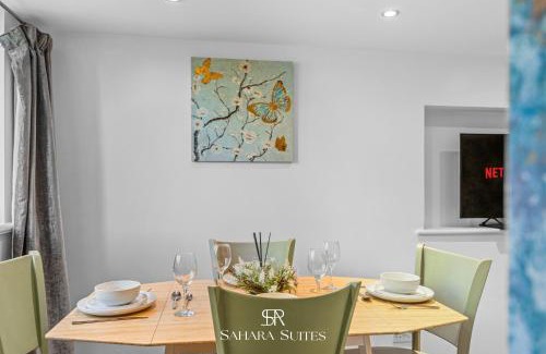 Reading Apartment | Luxury 6-Bed Ensuite - Sleeps 12 - Reading Centre - Monthly Stays - Driveway Parking