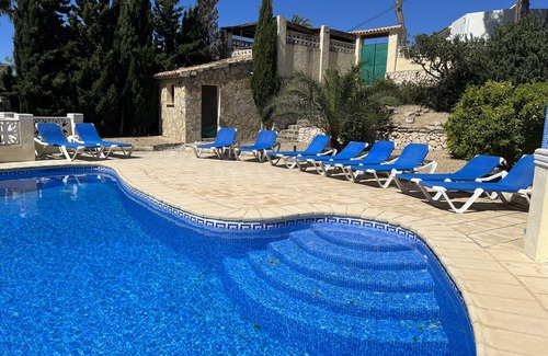 El Tesoro Villa | Luxury 6 bedroom villa great for extended families