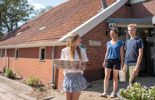 Sellingen House | Luxury 6-person bungalow in the holiday park Landal Landgoed Bourtange