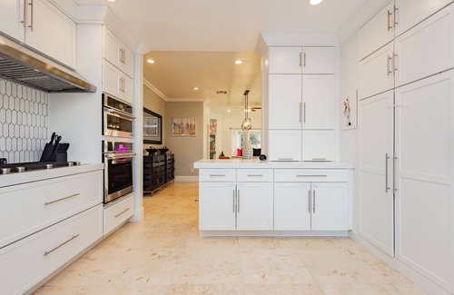 Enterprise House | Luxury 6BR/4BA Resort-Style Retreat – Mins to Strip & Airport!
