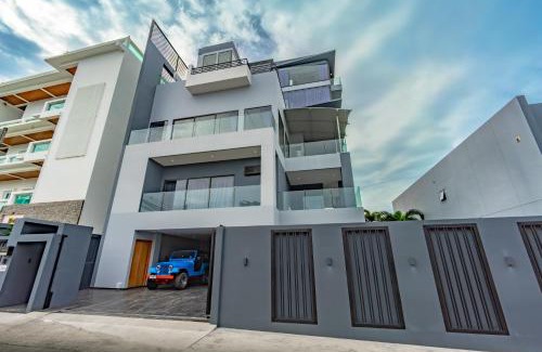 Ban Saiyuan Villa | Luxury 6BR Seaview Statement Villa - Villa Legend