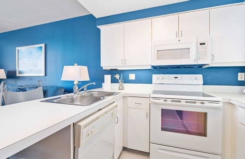 Brush - Stewarts Condo | Luxury 6th Floor 1 BR Condo Direct Oceanfront Wyndham Ocean Walk Resort Daytona Beach | 609
