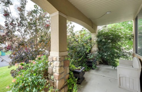 Lehi House | Luxury 8-bedroom house-search Chewfaster
