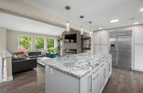Edmonds Villa | Luxury 8 beds Villa with Private Heated Pool & Resort Amenities