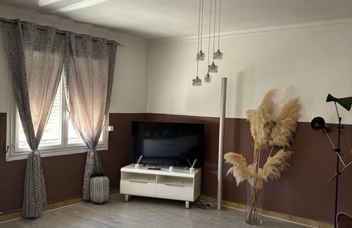 Saint-Pierre-des-Corps Apartment | Luxury apartment-350 m from SNCF train station Saint pierre des corps- Châteaux Loire