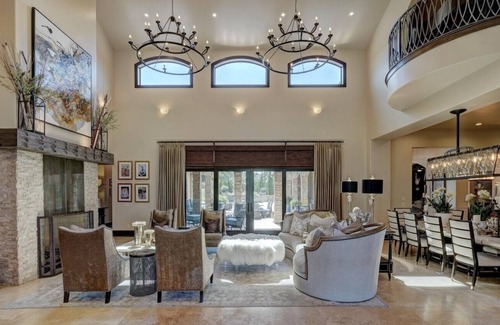 Norman House | Luxury Accommodations in one of Normans Premier Estates Great for Family's/ pets