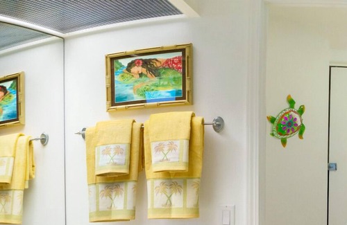 Kaiulani House | Luxury Air-Conditioned Home For Rent-It's Like 3 Hotel Rooms for the Price of 1