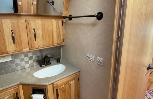 Fallbrook House | Luxury Airstream Glamping at Winery