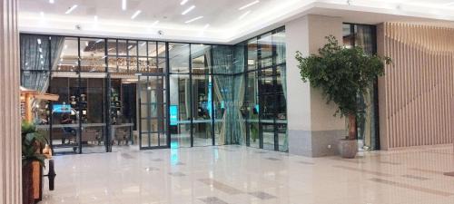 Surabaya Apartment | Luxury and Clean 2BR at Benson Supermall Mansion Apartment By Travelio