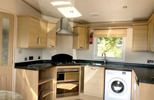 Skegness House | LUXURY AND NEW CARAVAN FOR HIRE ON SOUTHVIEW, SKEGNESS