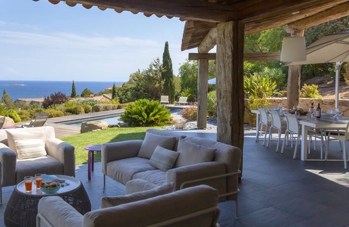 Hameau de Palombaggia Villa | Luxury and quiet in Palombaggia (5 bedrooms or 3 bedrooms depending on season)