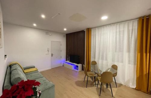 Castello de la Plana Apartment | Luxury Apartamento