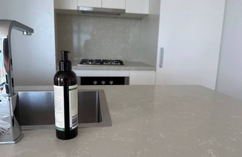 Fortitude Valley Apartment | Luxury Apartments w Rooftop Pool CBD