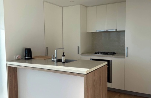 Fortitude Valley Apartment | Luxury Apartments w Rooftop Pool CBD