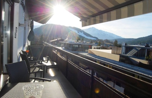 Seefeld in Tirol Apartment | Luxury apartment Alpenblick * with a dream view in a quiet, central location