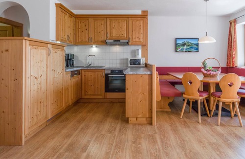 Brixen im Thale Apartment | Luxury apartment with wellness next to gondola