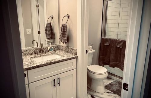 Toccoa Apartment | Luxury apartment 2BR/2BA in downtown Toccoa GA