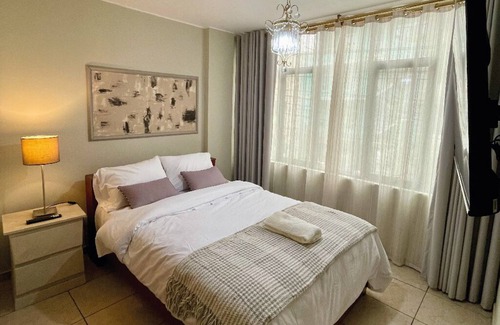 Ate Apartment | Luxury Apartment: 3BR2BA6G Work, Studio & Family - Live Like a Local Peruvian