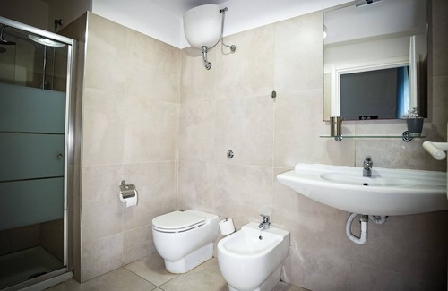 San Giovanni Apartment | Luxury apartment 6 bedrooms and 6 bathrooms - close to Colosseo