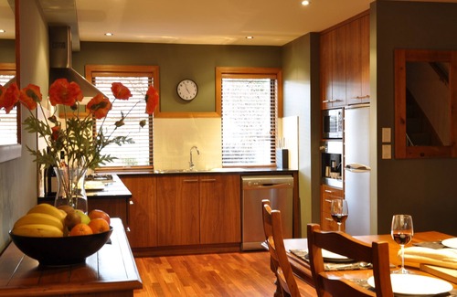 Wanaka Apartment | Luxury apartment close to town